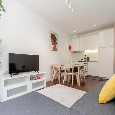 Lägenhet Renovated & Quiet 1-bedroom In Santa Catarina *