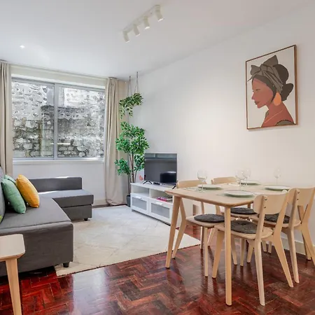 Renovated & Quiet 1-bedroom In Santa Catarina Lägenhet